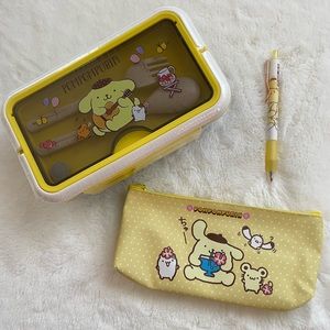 Pompurin Sanrio lunchbox bento and stationary kit